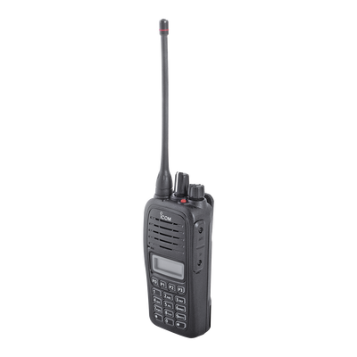 Radio port&aacute;til anal&oacute;gico en rango de frecuencia de 400-470 MHz,con pantalla y teclado DTMF, 128 canales, 4 W de potencia de RF. Incluye Incluye Bater&iacute;a, antena, cargador y clip